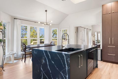 Tiny photo for 123 Clubhouse DR, Lakeway, TX 78734 (MLS # 4313805)