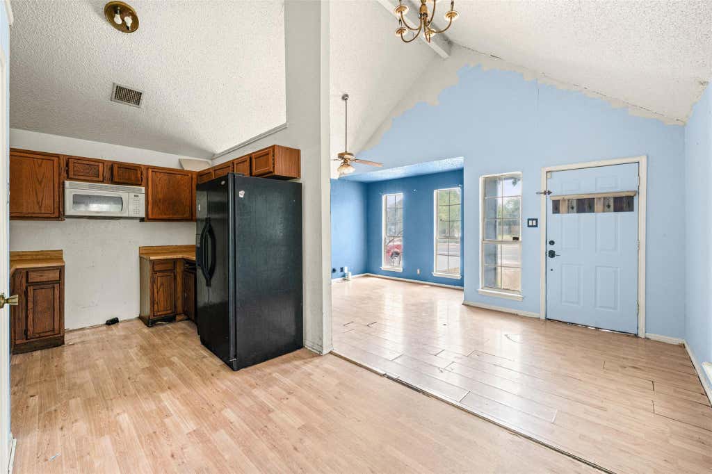 Photo of 2107 Caprice DR, Killeen, TX 76543 (MLS # 3432472)