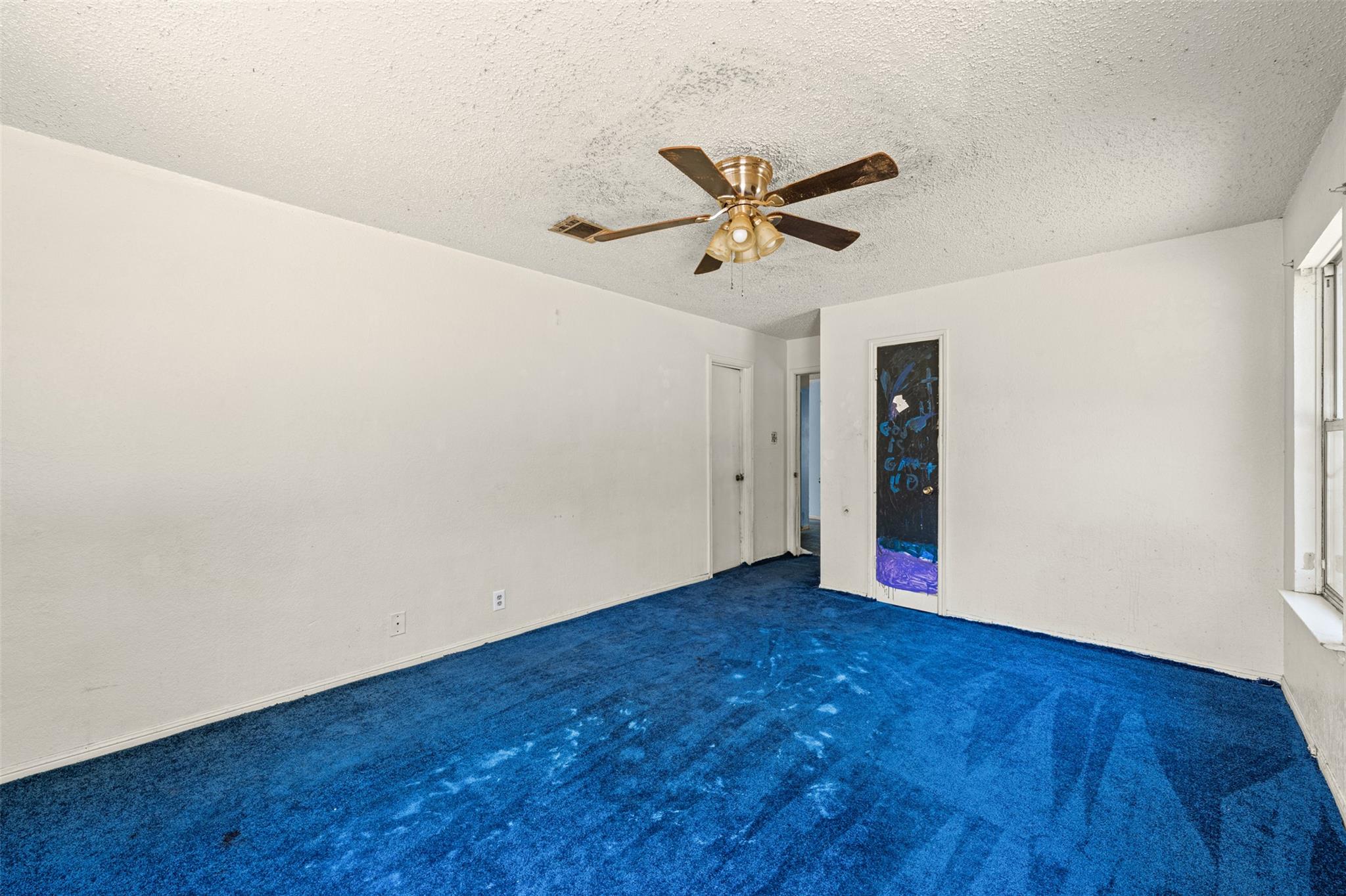 2107 Caprice DR