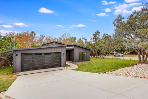 A home in Lago Vista