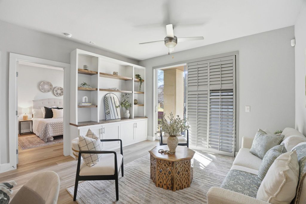 Photo of 2805 Dulce LN #1002, Austin, TX 78704 (MLS # 2471201)