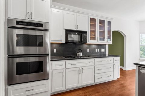 Tiny photo for 5813 Sandalwood HOLW, Austin, TX 78731 (MLS # 7517463)