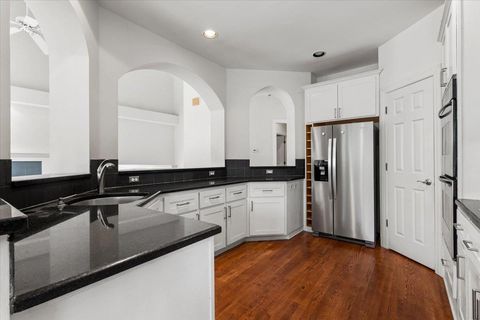 Tiny photo for 5813 Sandalwood HOLW, Austin, TX 78731 (MLS # 7517463)