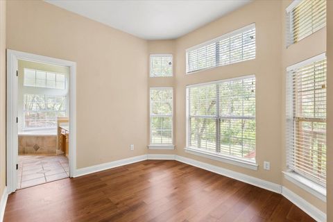 Tiny photo for 5813 Sandalwood HOLW, Austin, TX 78731 (MLS # 7517463)