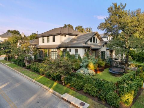 Photo of 2101 Pecos ST, Austin, TX 78703 (MLS # 6492887)