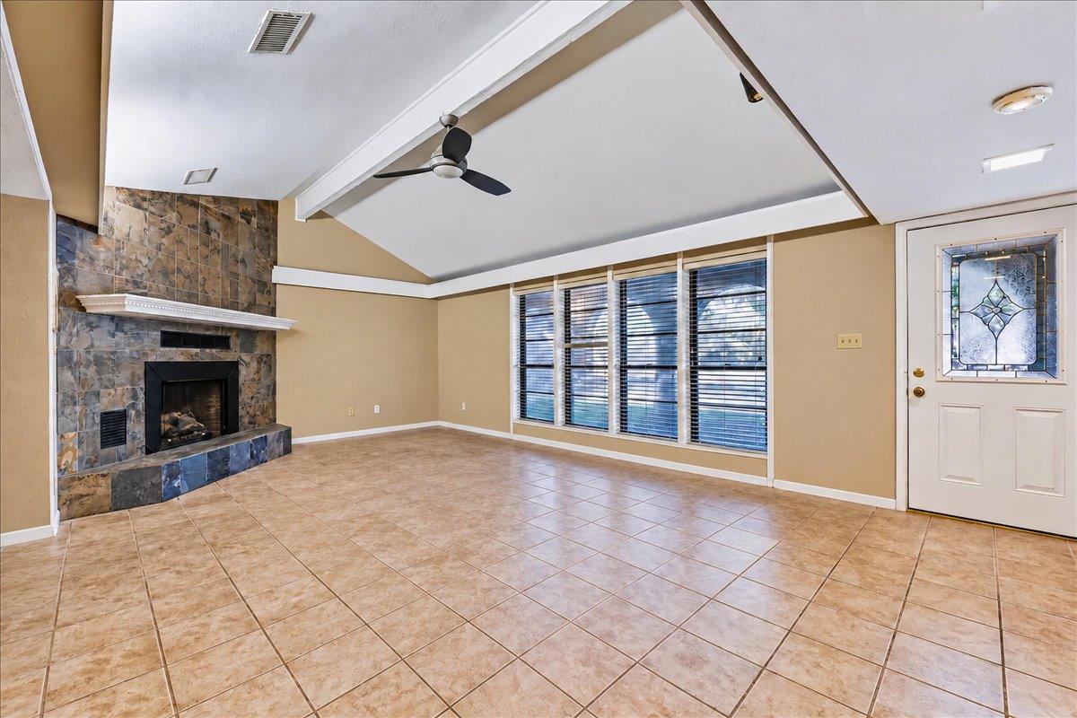 111 Post Oak DR