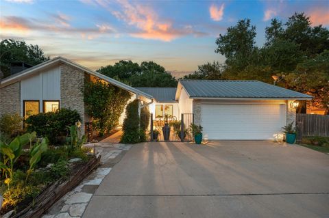 1503 Terrapin CT B Austin TX 78746