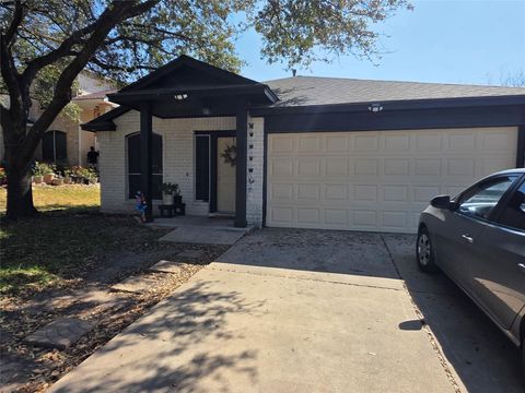 Photo of 15308 Sarahs Creek DR, Pflugerville, TX 78660 (MLS # 6657303)