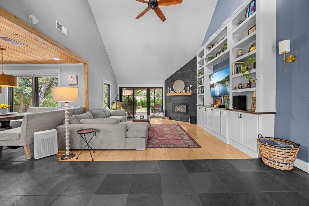 1117 San Augustine DR