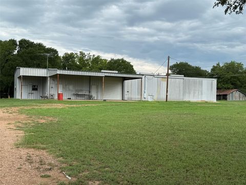 291 Reids BND Bastrop TX 78602