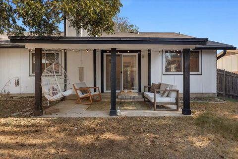 Tiny photo for 2705 Deeringhill DR, Austin, TX 78745 (MLS # 8709106)