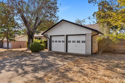 Tiny photo for 2705 Deeringhill DR, Austin, TX 78745 (MLS # 8709106)