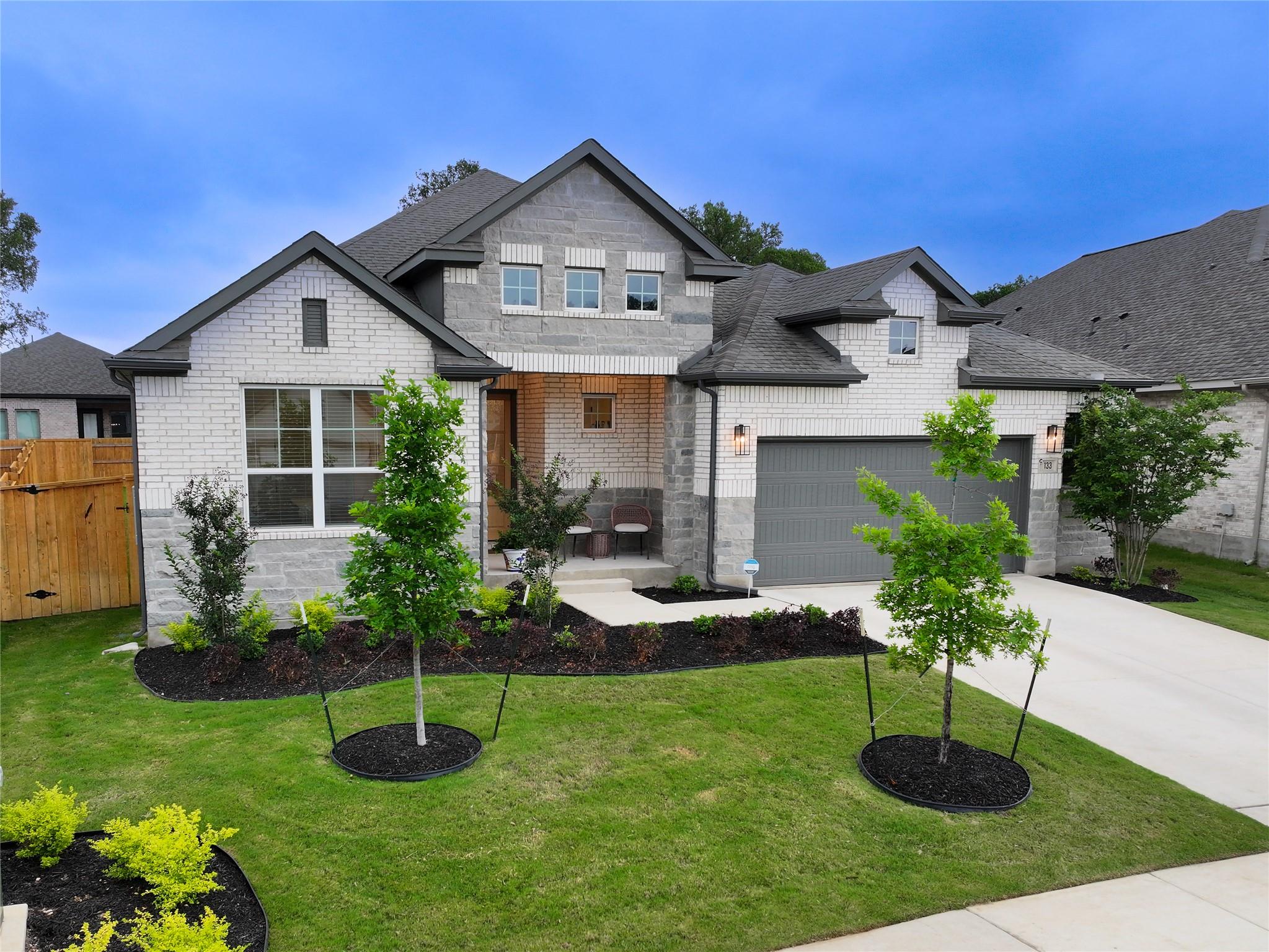 133 Lily Pad LN