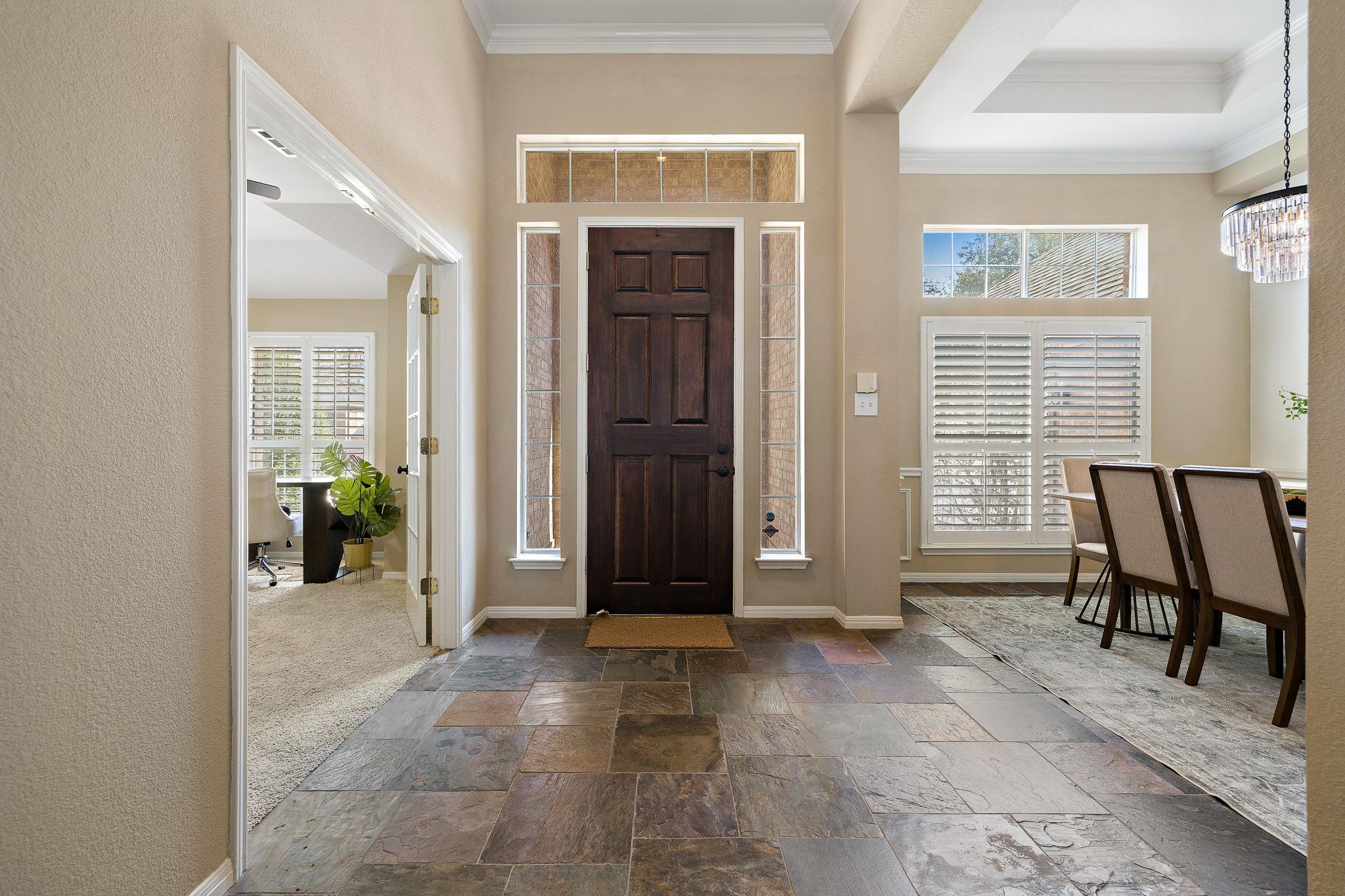 2040 SAINT ANDREWS DR