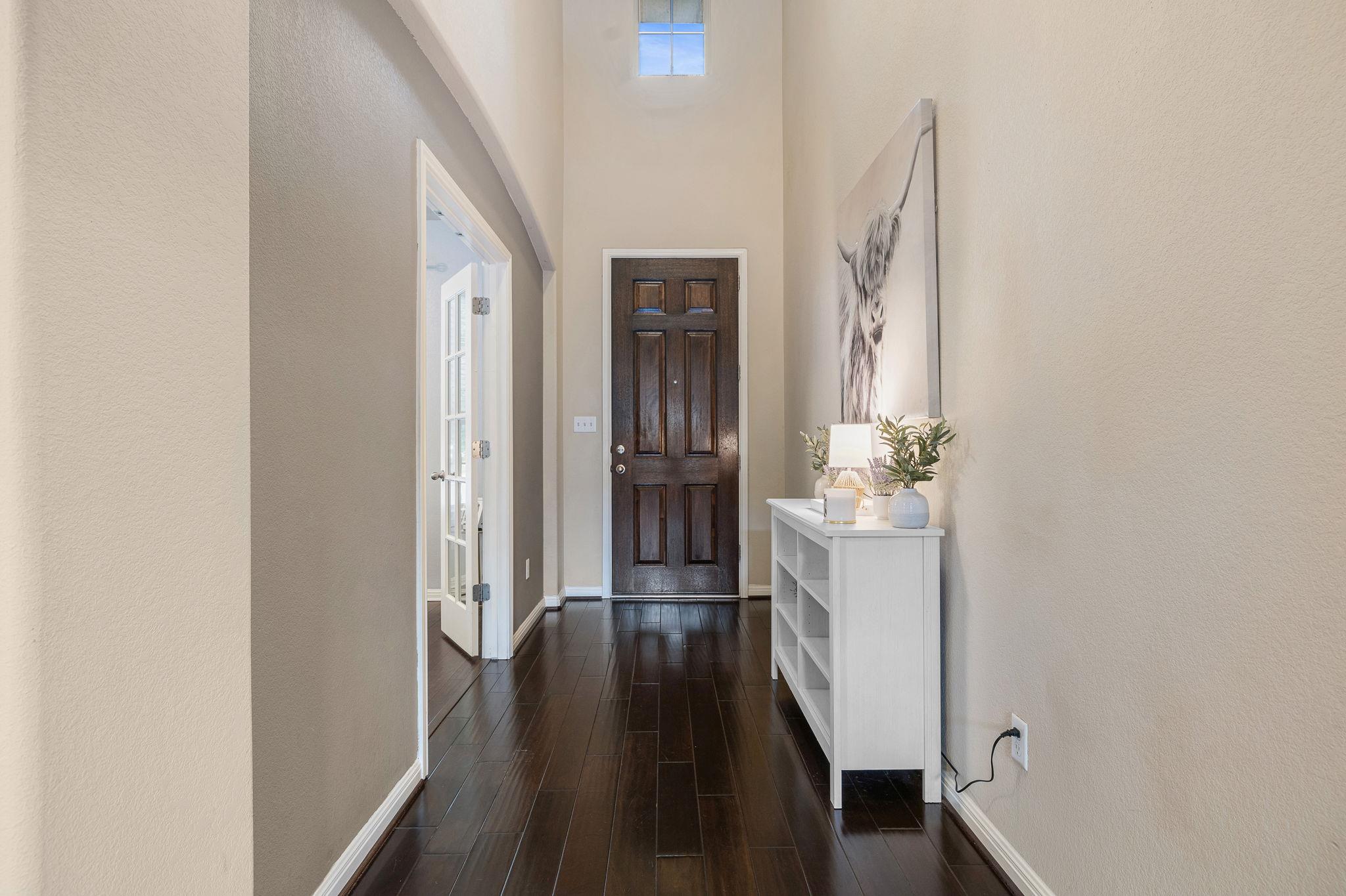 1143 Huntington TRL