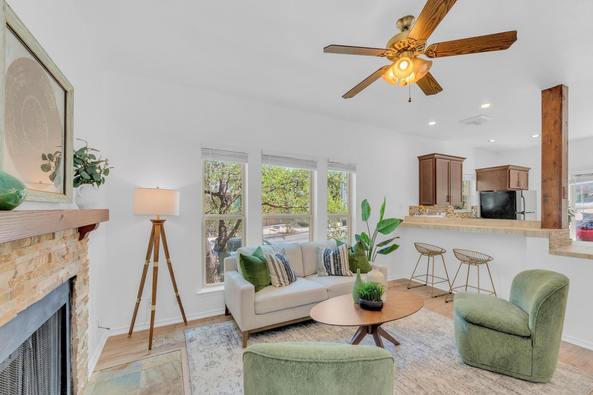 2414 Longview ST 101