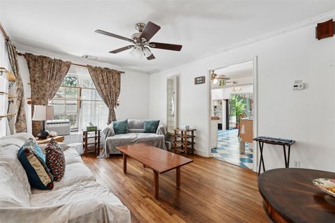 Tiny photo for 2114 Shoalmont DR, Austin, TX 78756 (MLS # 8176619)