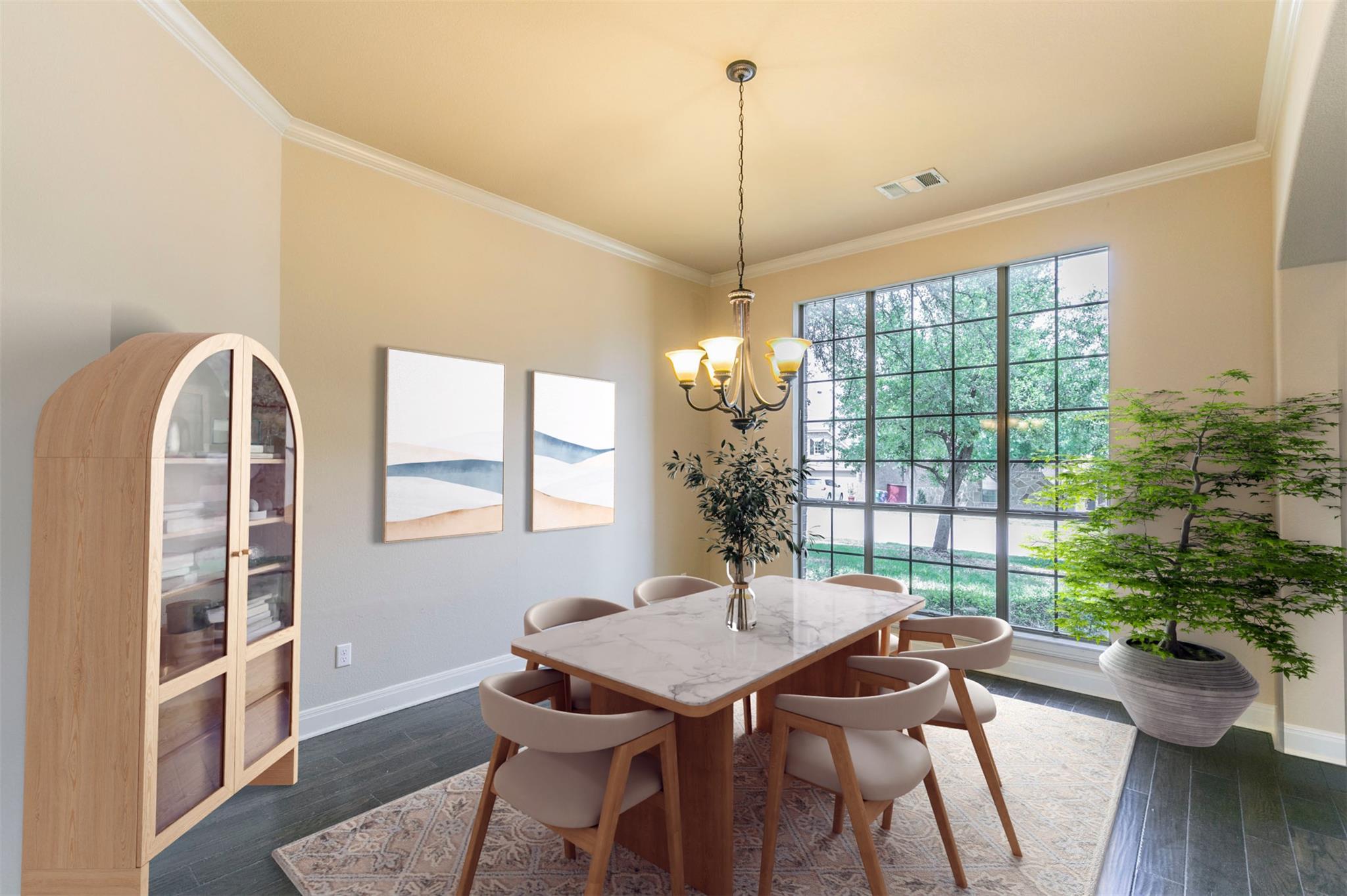 308 Angus DR