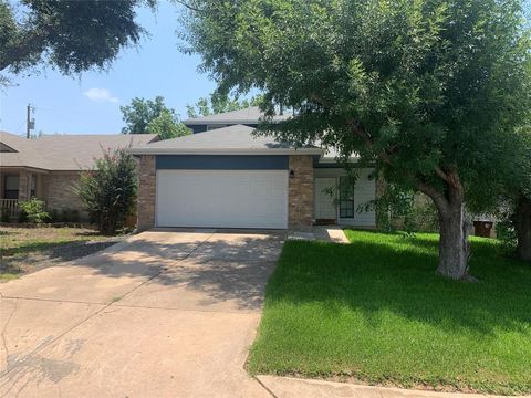 Photo of 2114 Zephyr LN, Round Rock, TX 78664 (MLS # 9787441)