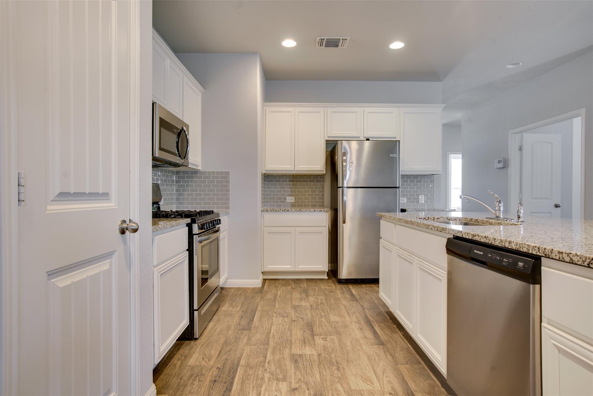 14222 E Handel DR E 7B