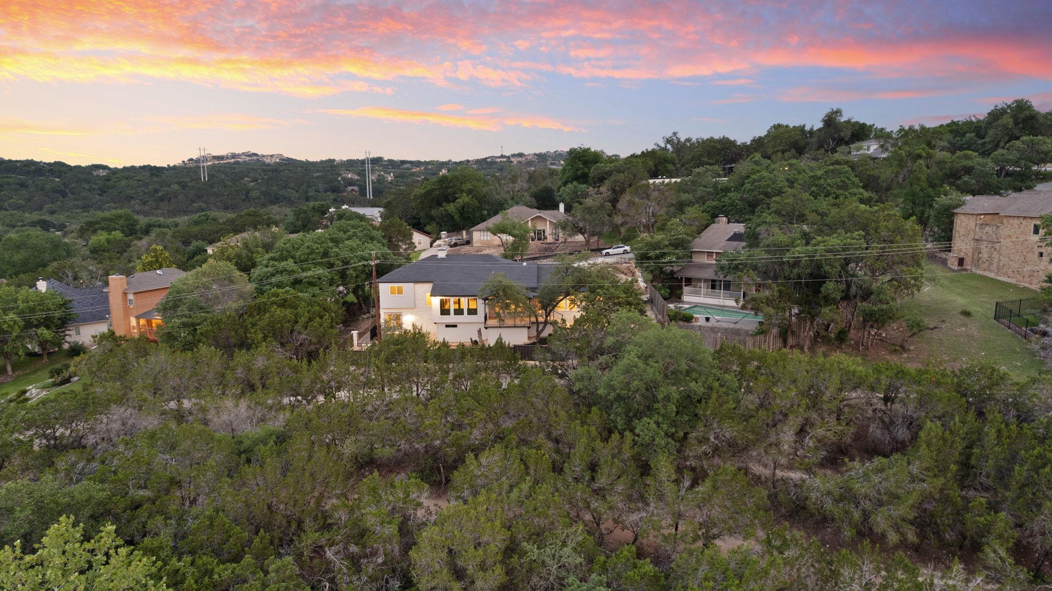 307 Palos Verdes DR