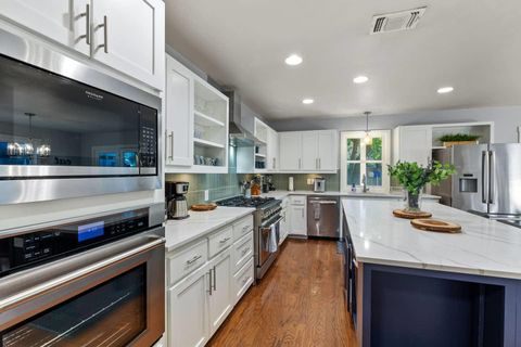 Tiny photo for 611 W Johanna ST, Austin, TX 78704 (MLS # 9276973)
