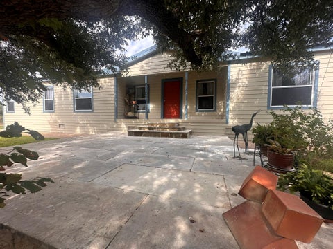 Photo of 21381 State Highway 195, Killeen, TX 76542 (MLS # 2950425)