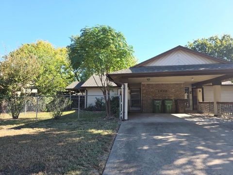 Photo of 1925 Nicole CIR #A, Round Rock, TX 78664 (MLS # 6670981)