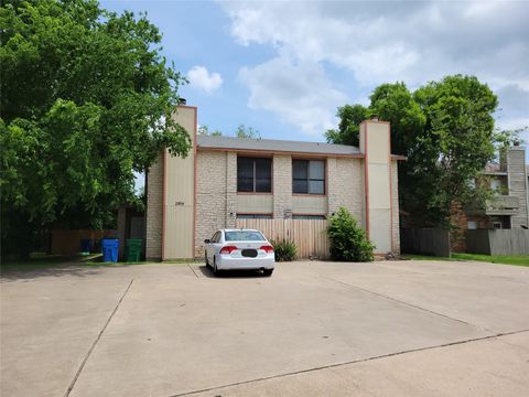 Photo of 2804 Bull RUN #B, Taylor, TX 76574 (MLS # 4988425)