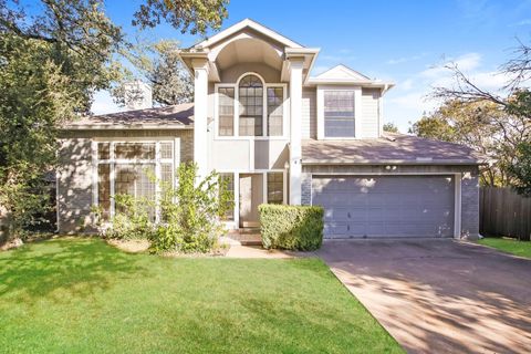 Photo of 2802 Hummingbird CIR, Cedar Park, TX 78613 (MLS # 3316706)