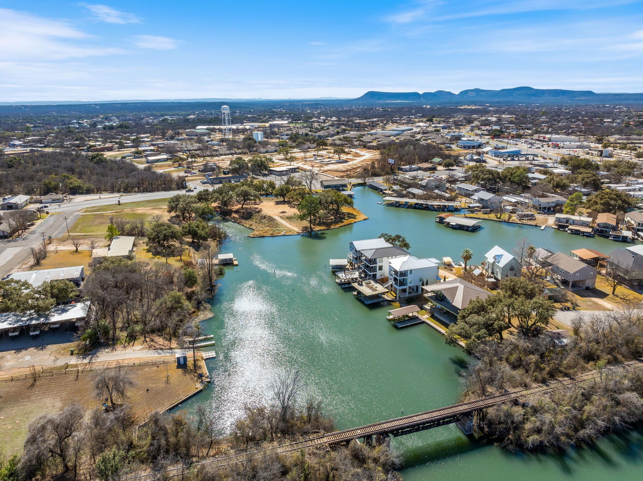 1302 Ranch Road 1431