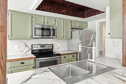 Tiny photo for 512 Eberhart LN #702, Austin, TX 78745 (MLS # 4096886)