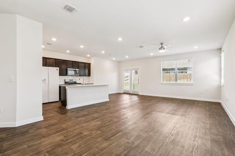 Tiny photo for 14002 Neskar DR, Pflugerville, TX 78660 (MLS # 7082008)