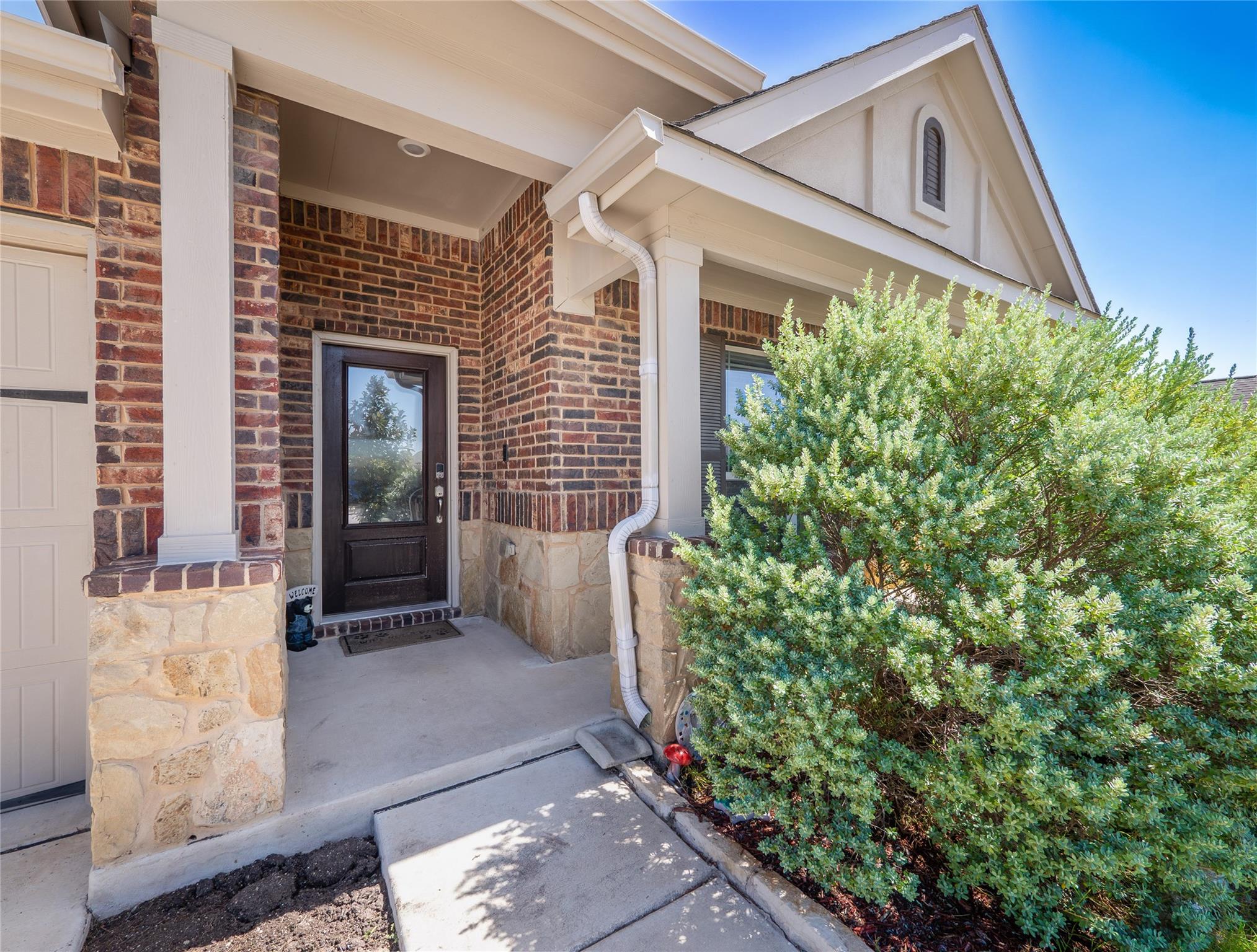 3348 Lauren Nicole LN