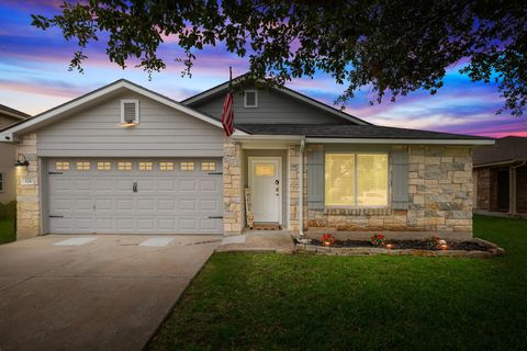 124 Phillips ST Hutto TX 78634