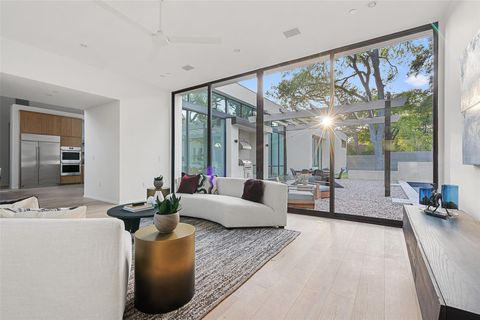 Tiny photo for 2704 Mountain Laurel DR, Austin, TX 78703 (MLS # 4275499)