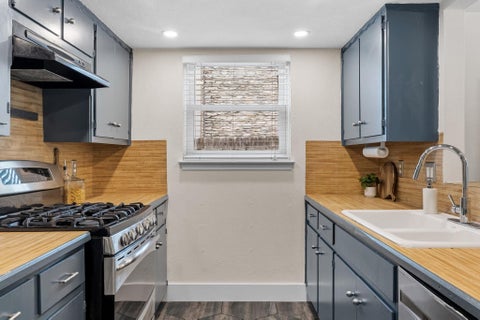 Tiny photo for 604 Meadow Lea DR, Austin, TX 78745 (MLS # 3162843)