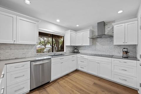Tiny photo for 1305 Shannon Oaks TRL, Austin, TX 78746 (MLS # 8936495)