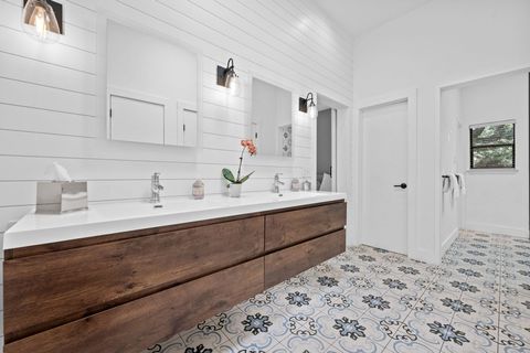 Tiny photo for 1305 Shannon Oaks TRL, Austin, TX 78746 (MLS # 8936495)