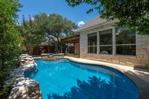 Tiny photo for 6304 Salcon Cliff DR, Austin, TX 78749 (MLS # 2088394)