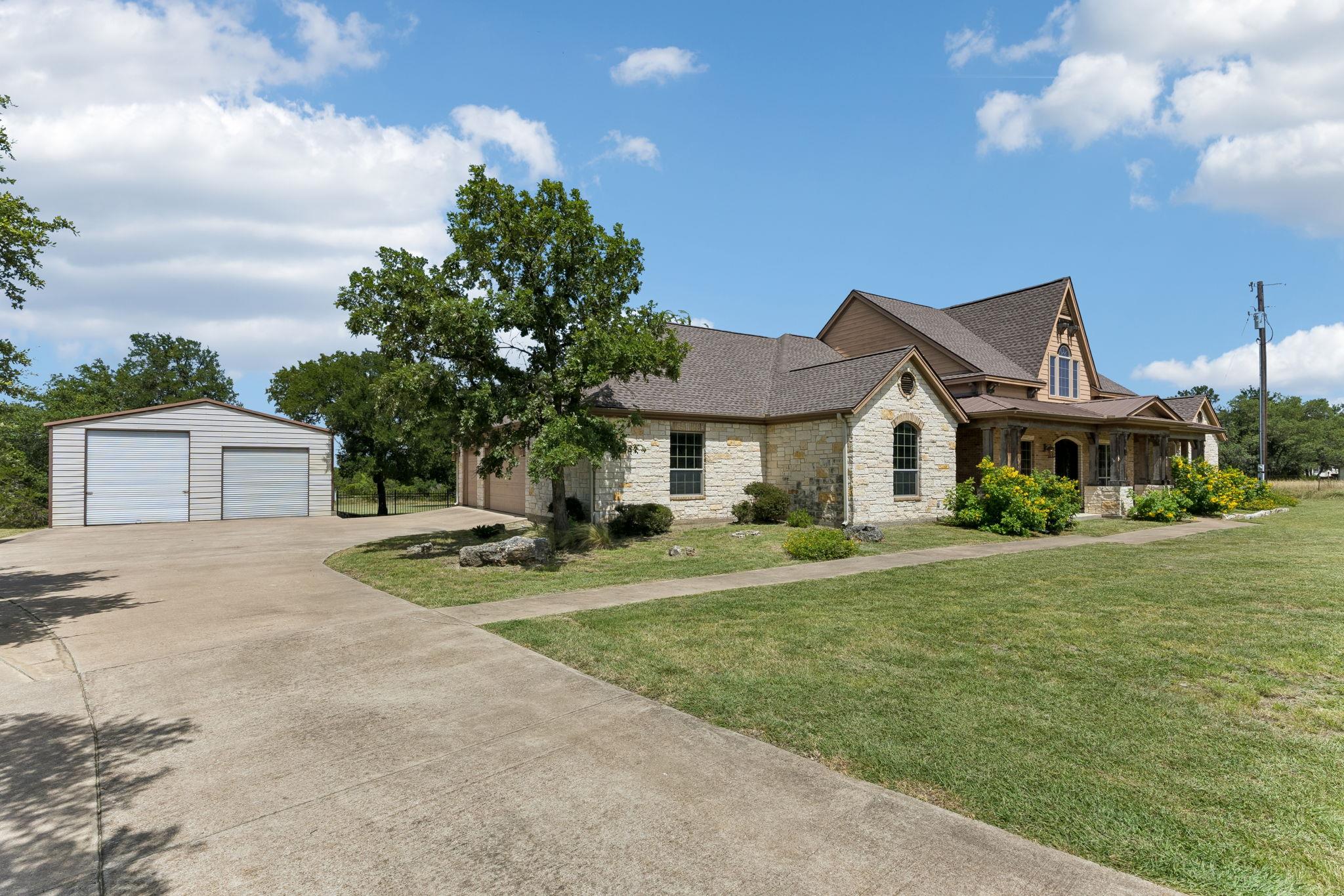 438 Patricia RD