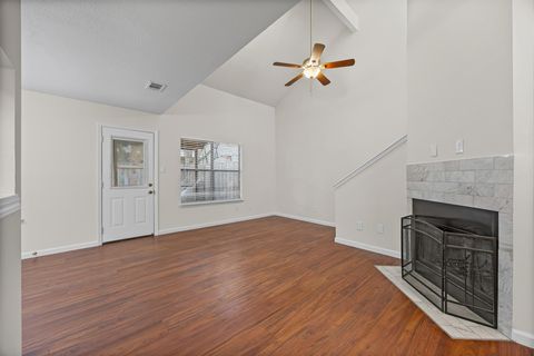 Tiny photo for 512 Eberhart LN #1402, Austin, TX 78745 (MLS # 4494799)