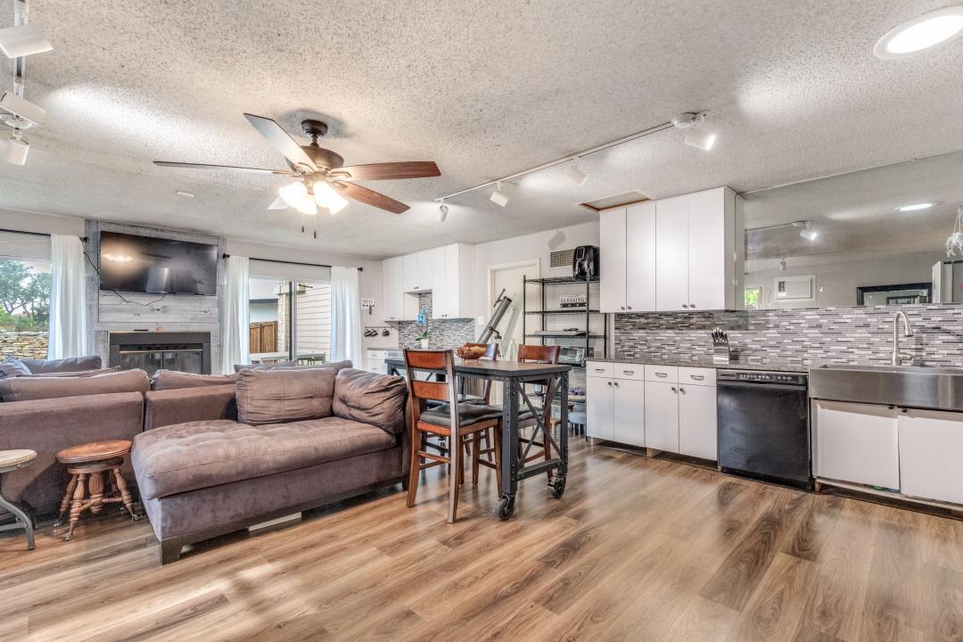 13207 Mansfield DR