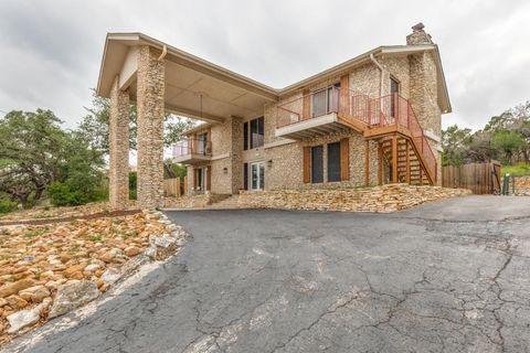 Photo of 13207 Mansfield DR, Austin, TX 78732 (MLS # 6822839)