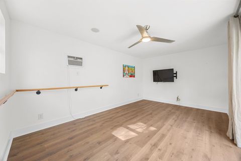 Tiny photo for 2301 Horn LN, Austin, TX 78703 (MLS # 1253011)