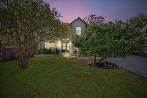 Photo of 2301 Horn LN, Austin, TX 78703 (MLS # 1253011)