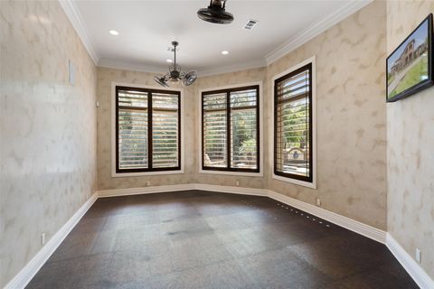 Tiny photo for 210 Costa Bella DR, Austin, TX 78734 (MLS # 5438069)