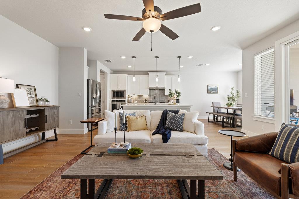 1005 Sage Thrasher CIR