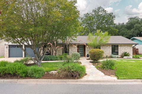 Photo of 1806 Barton PKWY, Austin, TX 78704 (MLS # 7411068)