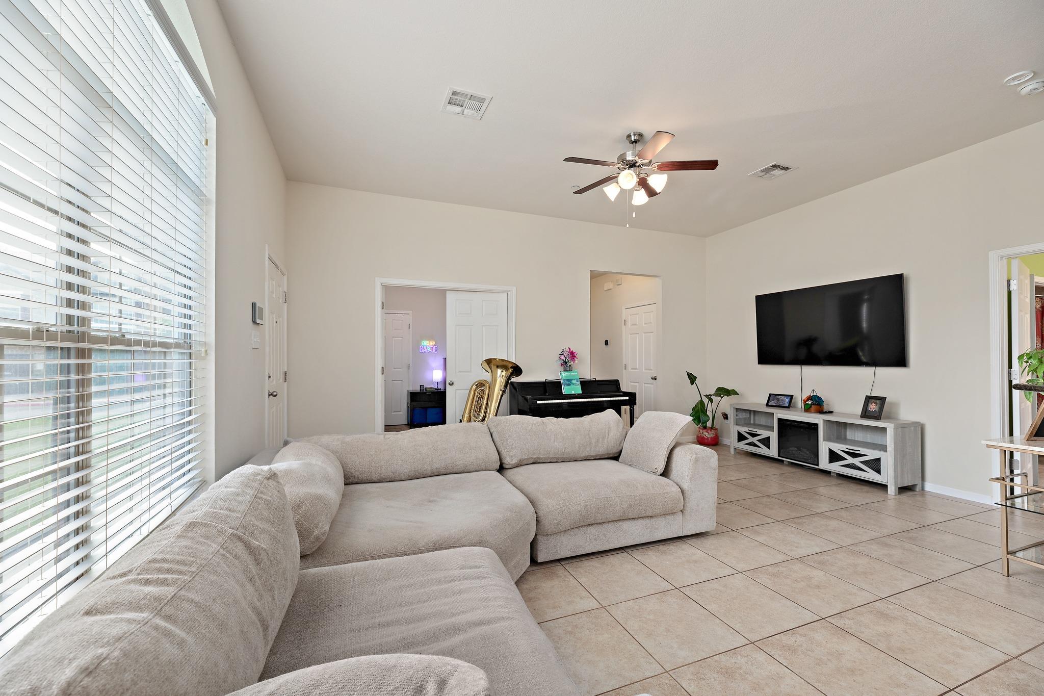 1900 Little Elm TRL 113
